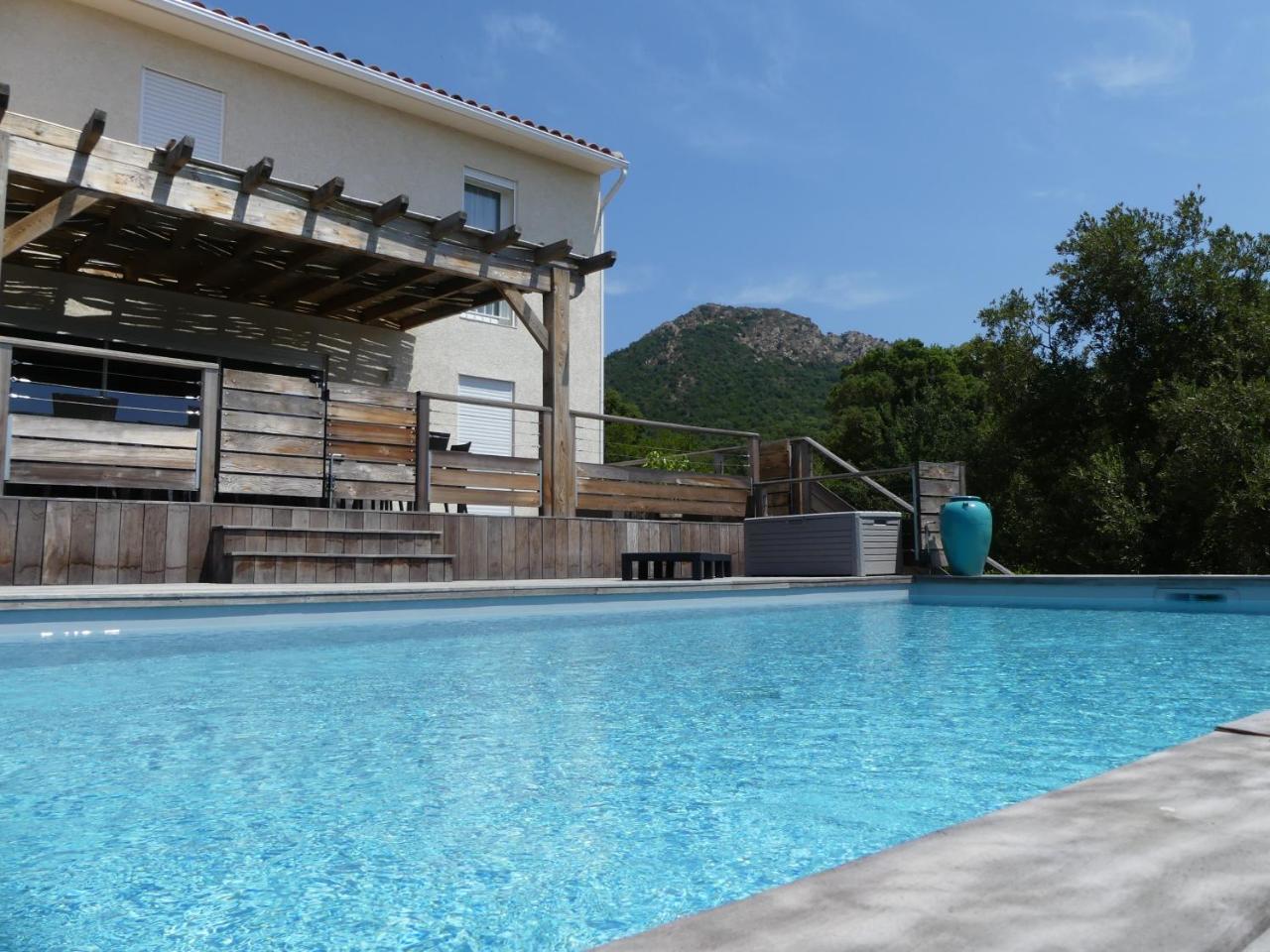 Maison D' Hotes L'Aria Mezzana Sainte-Lucie de Porto-Vecchio ภายนอก รูปภาพ
