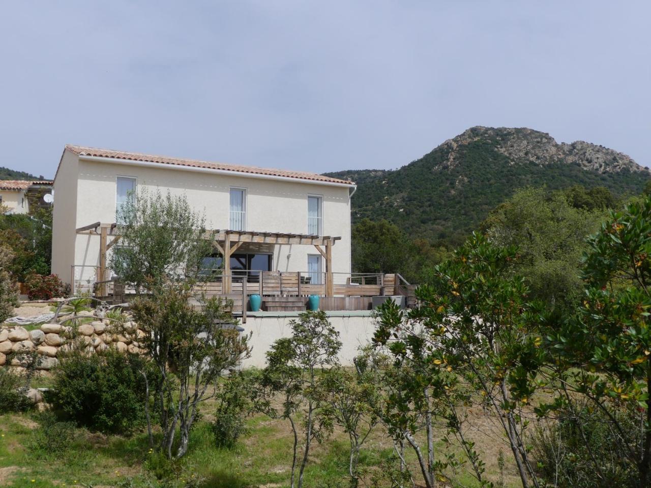 Maison D' Hotes L'Aria Mezzana Sainte-Lucie de Porto-Vecchio ภายนอก รูปภาพ