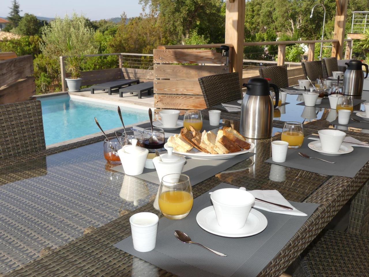 Maison D' Hotes L'Aria Mezzana Sainte-Lucie de Porto-Vecchio ภายนอก รูปภาพ